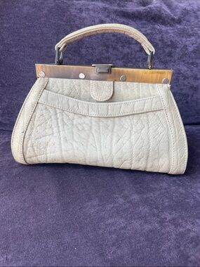 Vintage Christin Cream Textured Leather Frame Handbag Brass Clasp Top Handle Bag